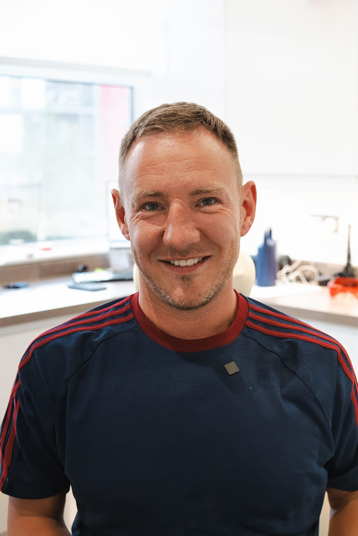 Teeth Whitening at smile rooms